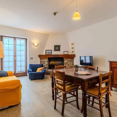 Beppe By Interhome Peglio (Como)