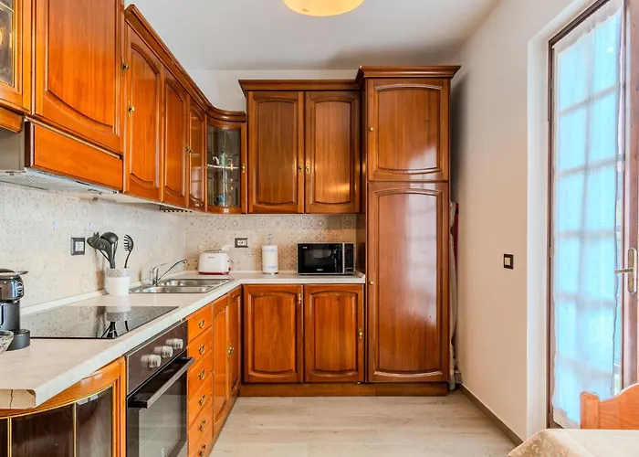 Beppe By Interhome Lejlighed Peglio (Como)